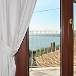 Casarza Guest house